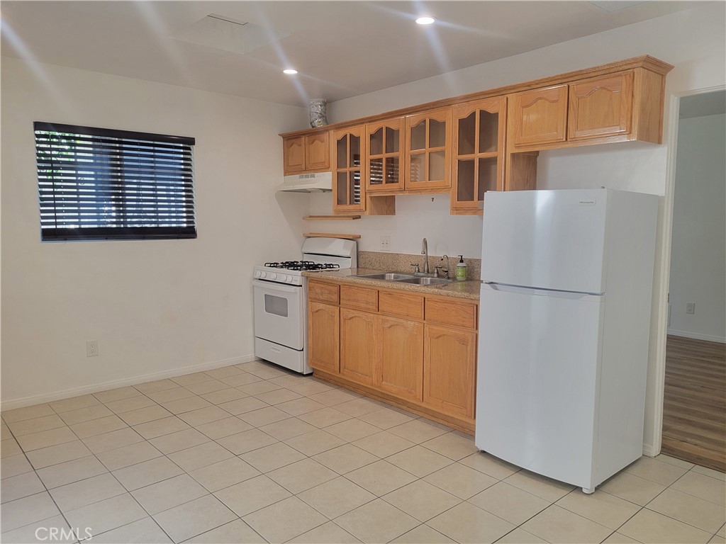240 Linden Avenue F