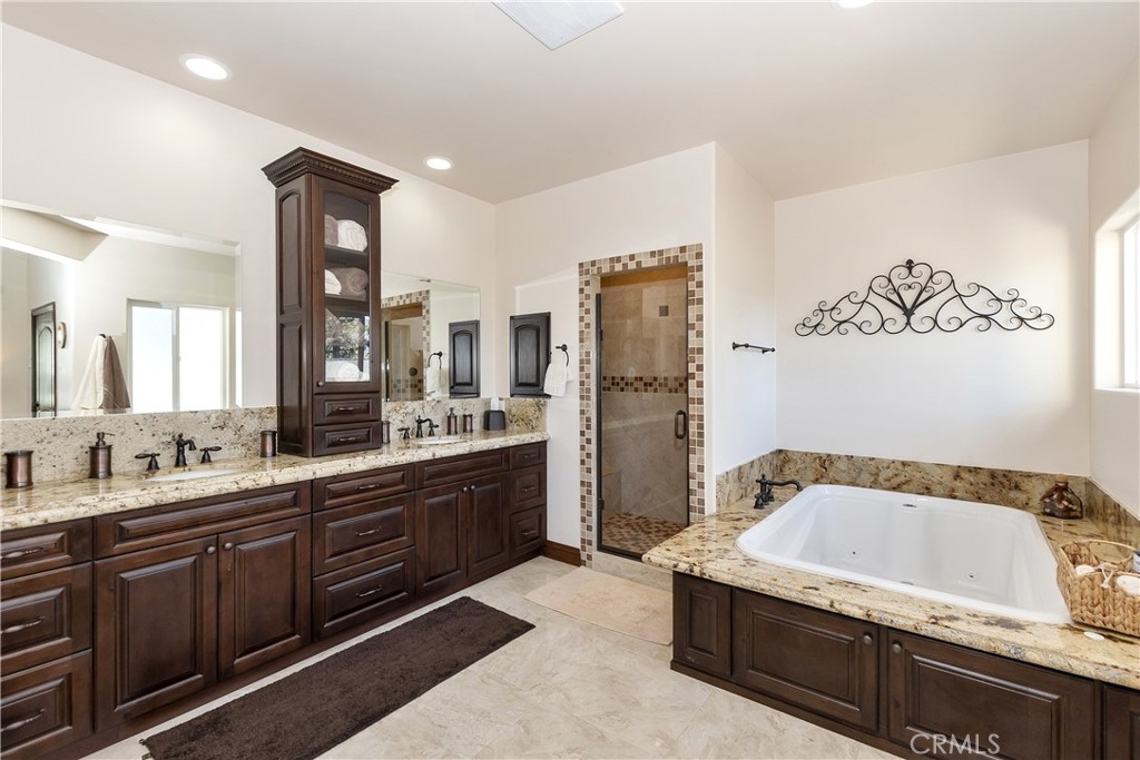 216 Alp Court