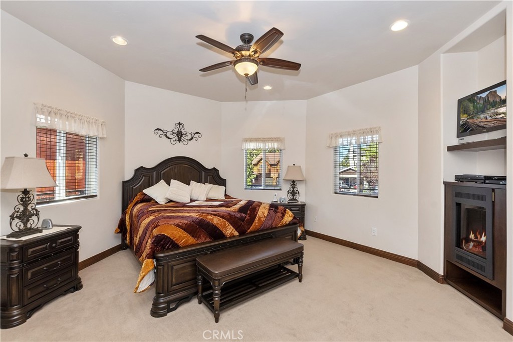 216 Alp Court