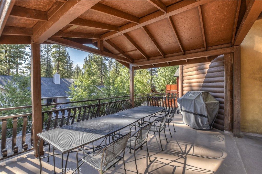 216 Alp Court