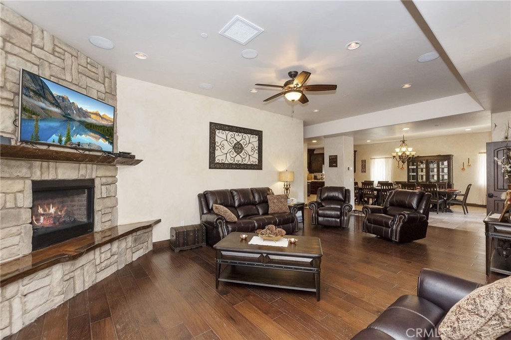 216 Alp Court