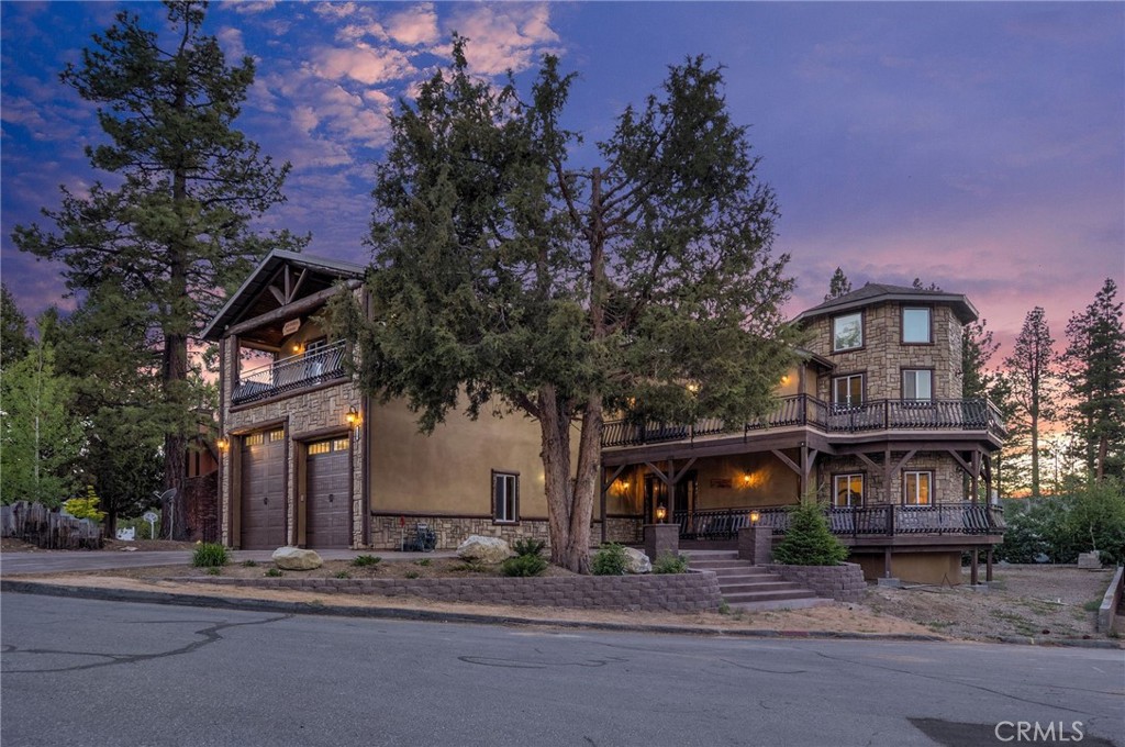 216 Alp Court