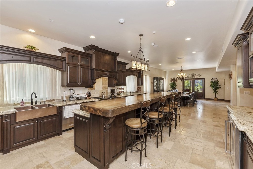 216 Alp Court