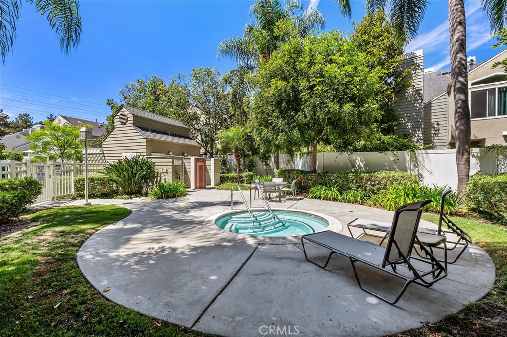 8 Summerwood