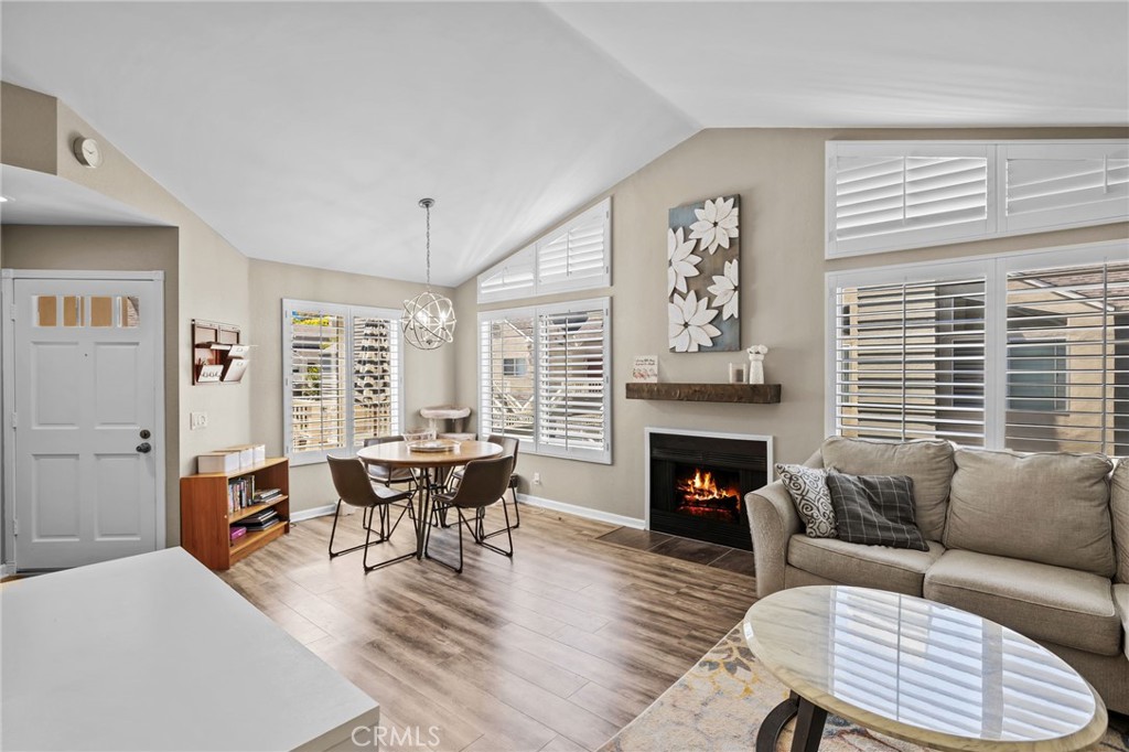 8 Summerwood