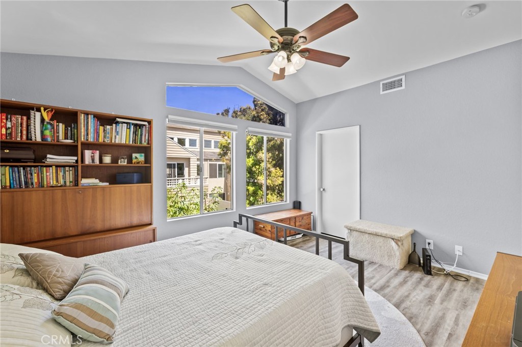 8 Summerwood
