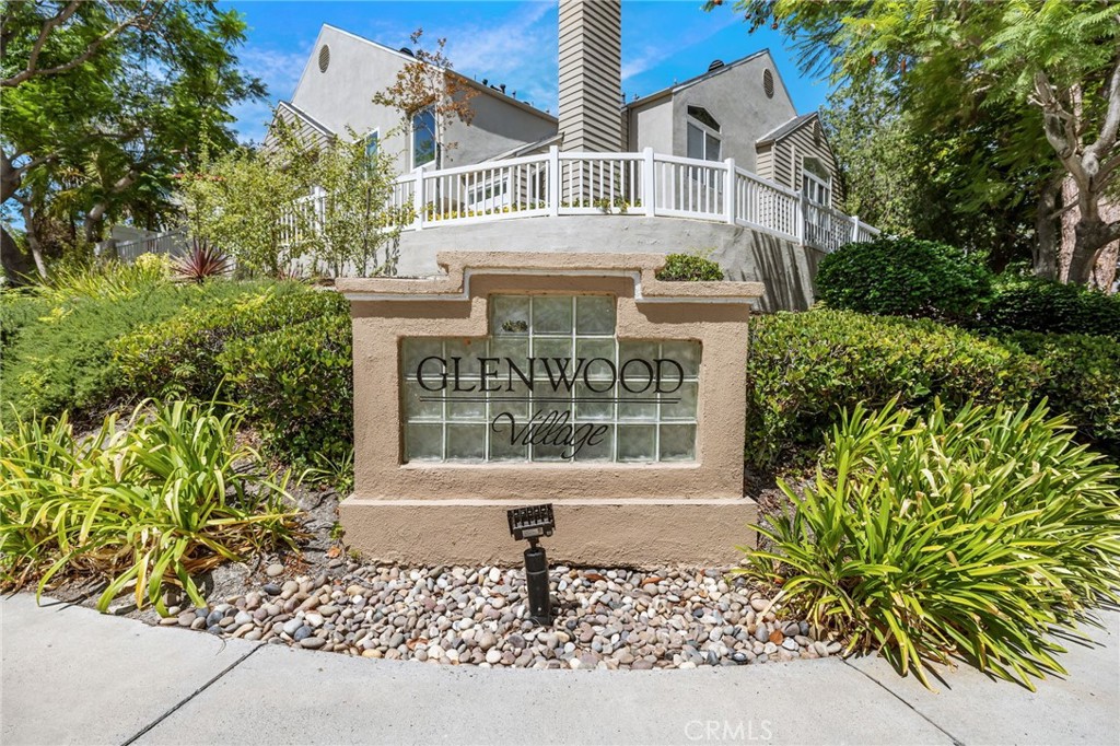 8 Summerwood