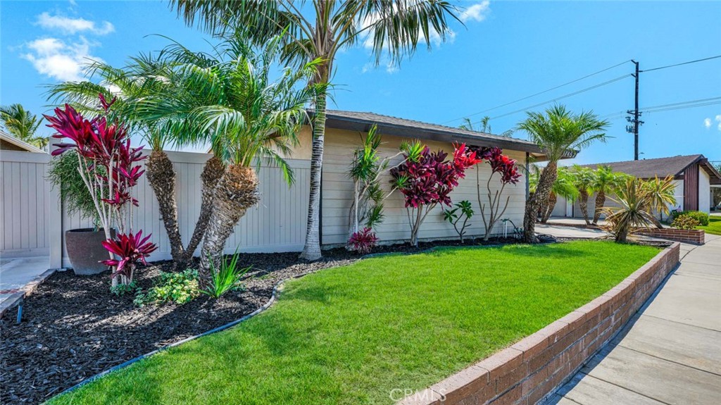 17452 Mayor Lane