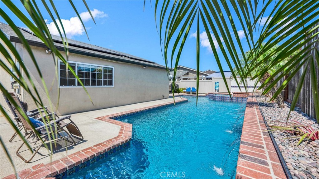 17452 Mayor Lane