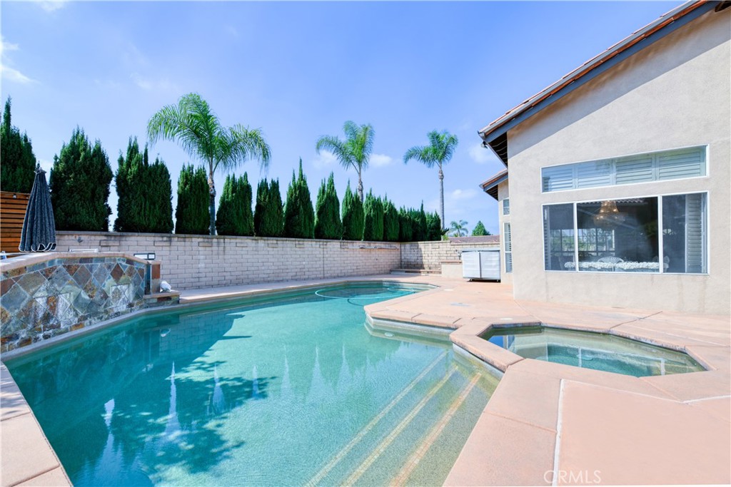 5420 Los Monteros