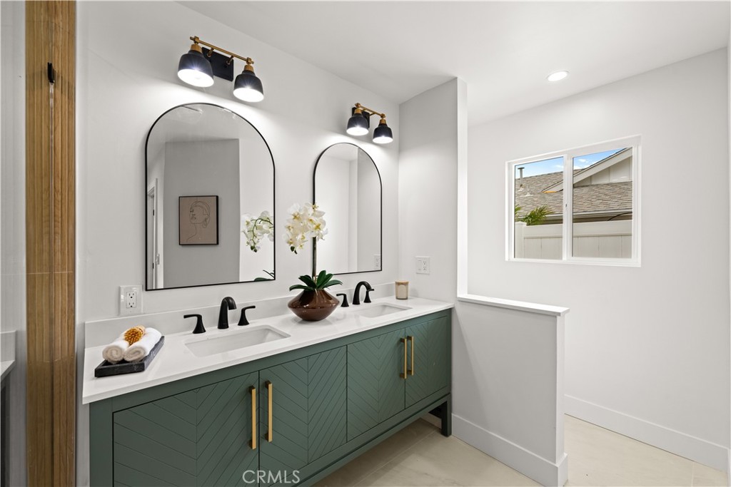 33592 Bremerton Street