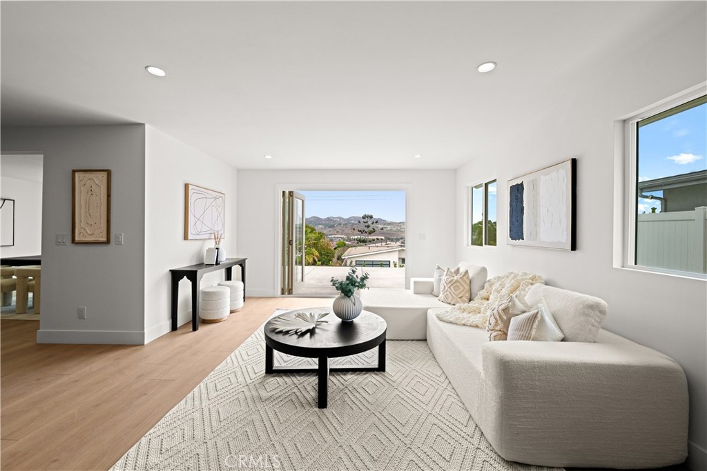 33592 Bremerton Street