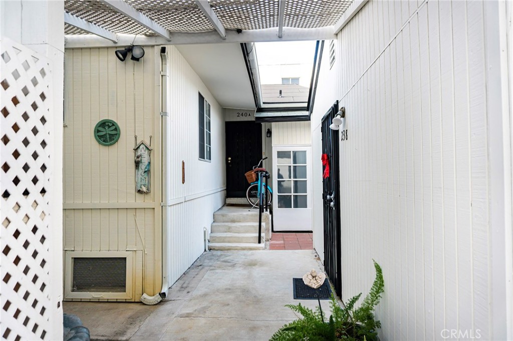 240 Linden Avenue A2