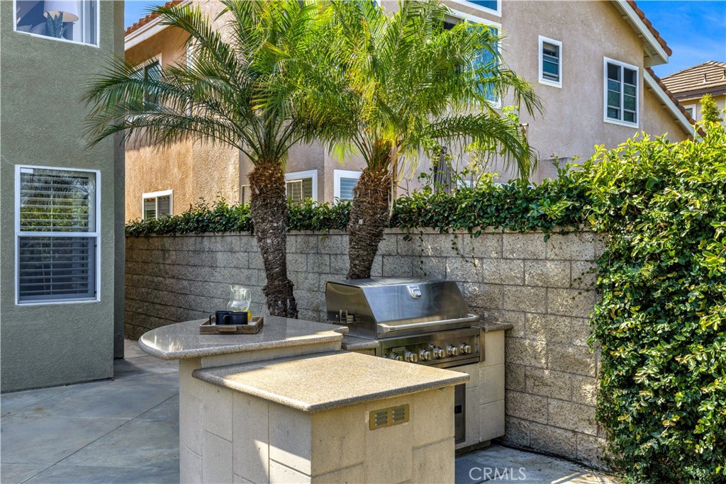 24255 Rue De Gauguin