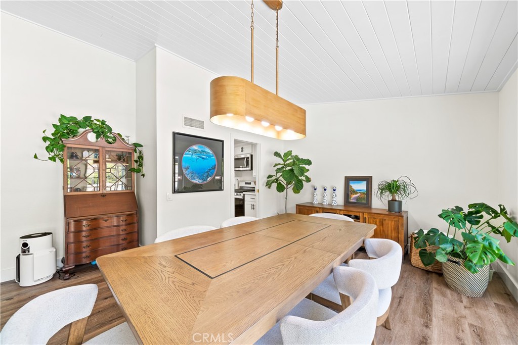 24762 Acropolis Drive