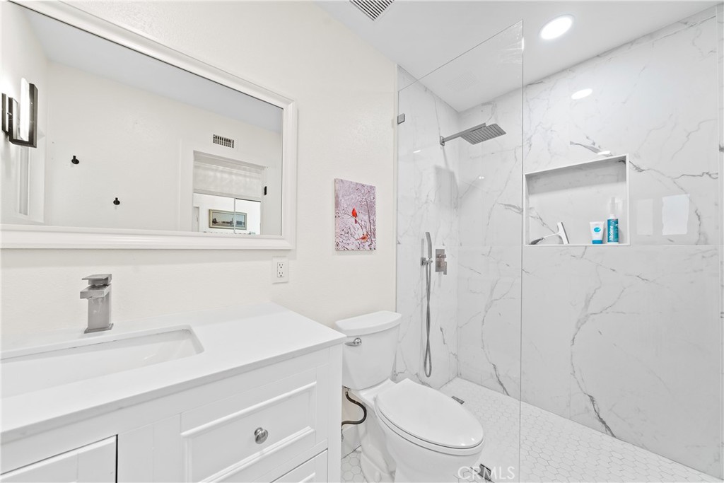 24762 Acropolis Drive