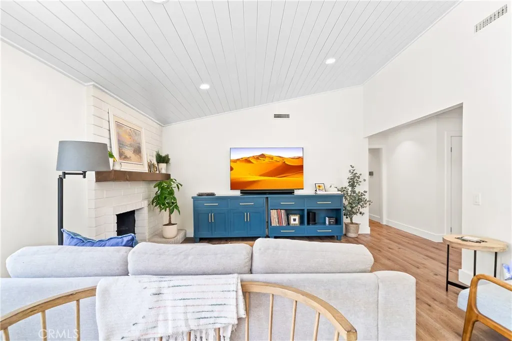 24762 Acropolis Drive