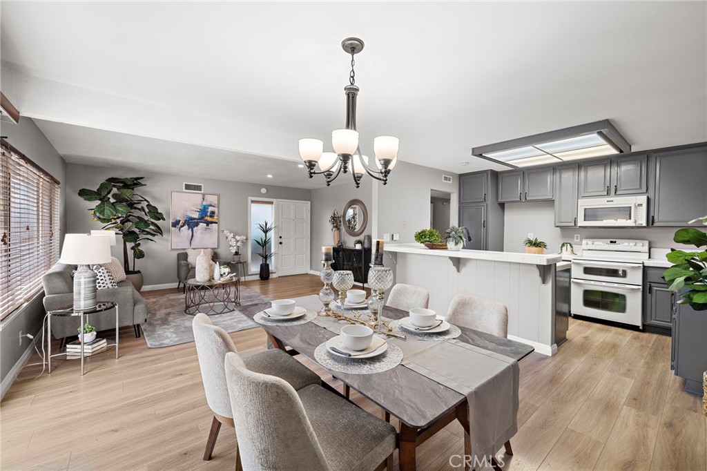 10405 Elk River Court