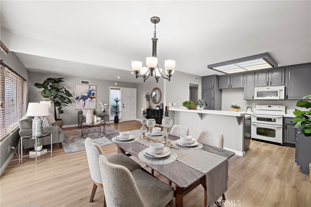 10405 Elk River Court