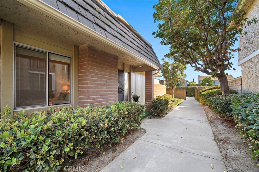 10405 Elk River Court