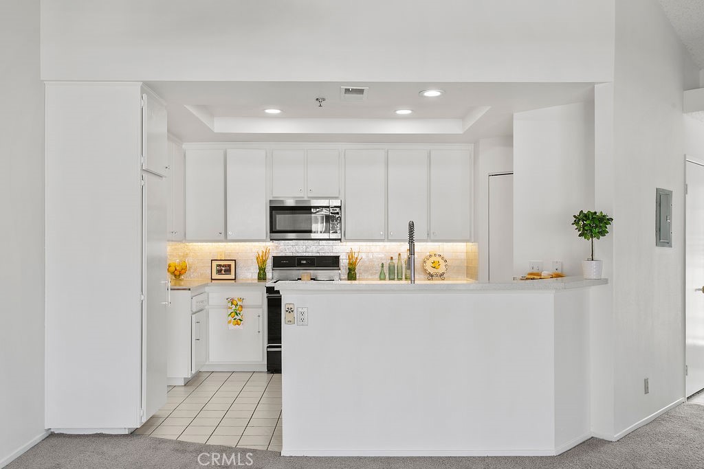 10371 Garden Grove Boulevard 20
