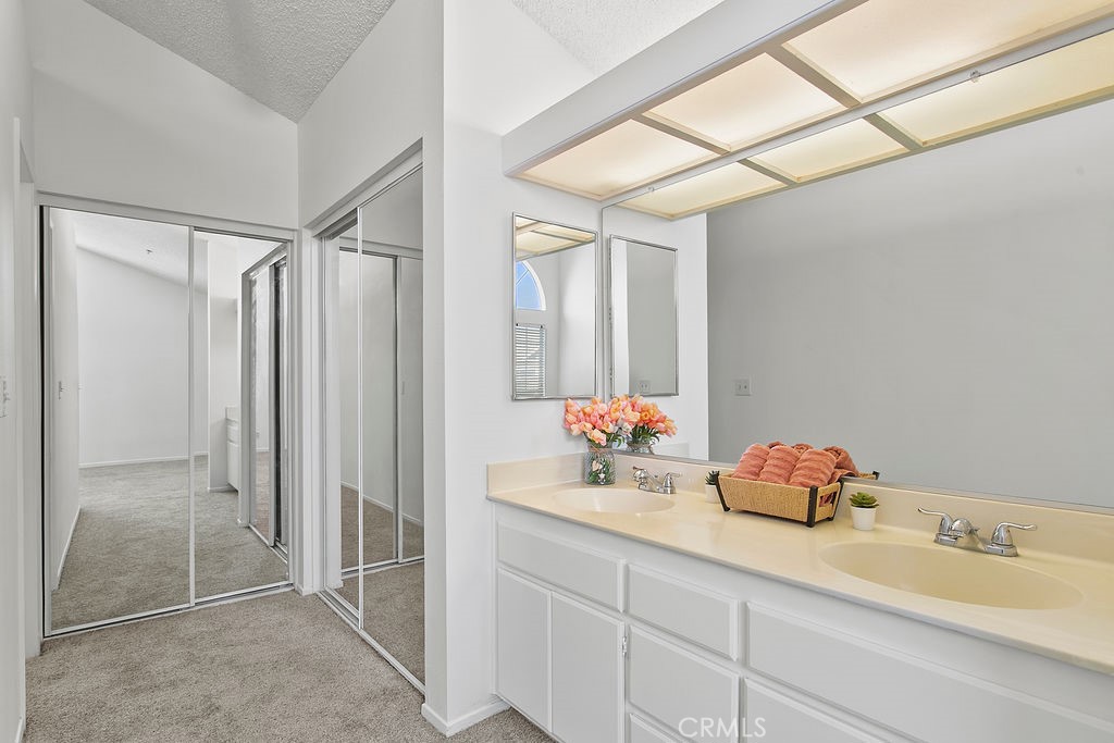 10371 Garden Grove Boulevard 20