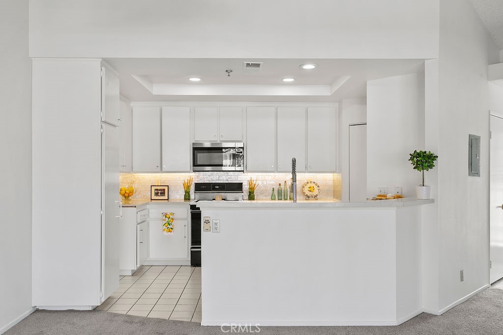 10371 Garden Grove Boulevard 20