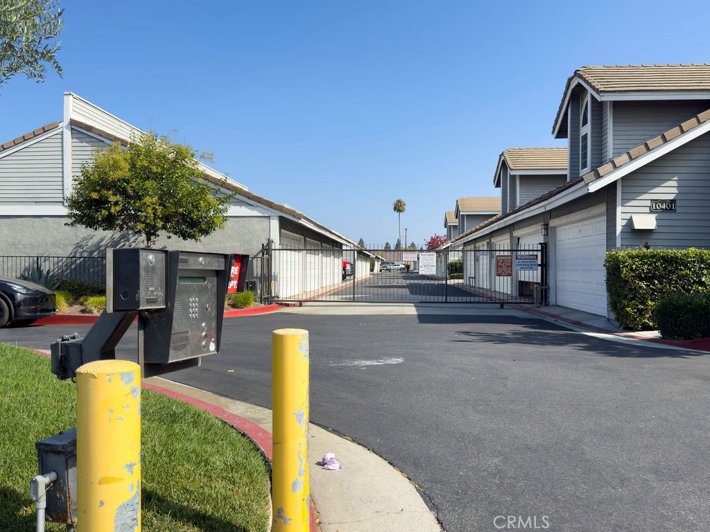 10371 Garden Grove Boulevard 20