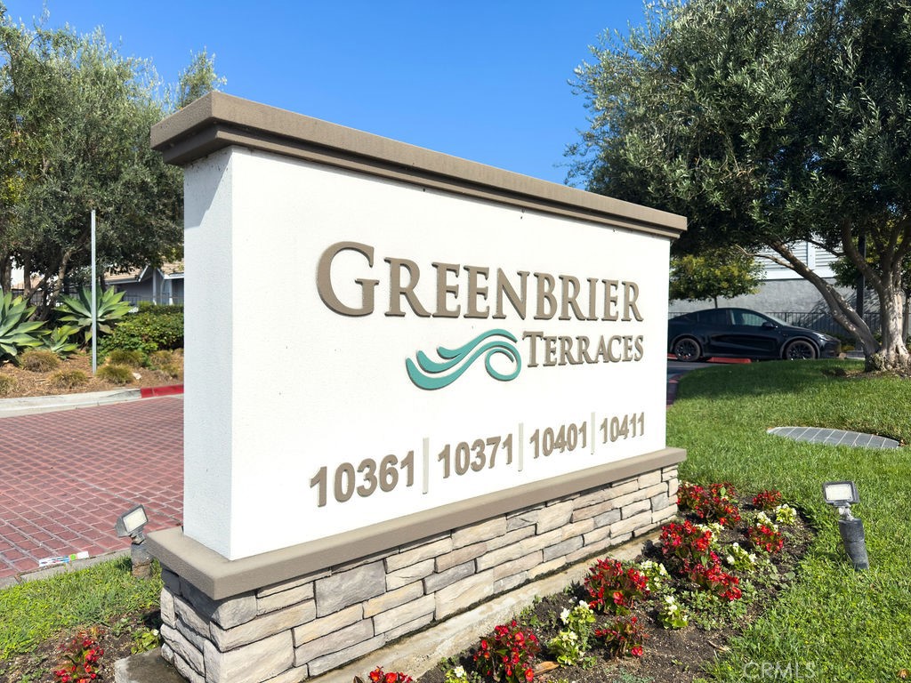 10371 Garden Grove Boulevard 20