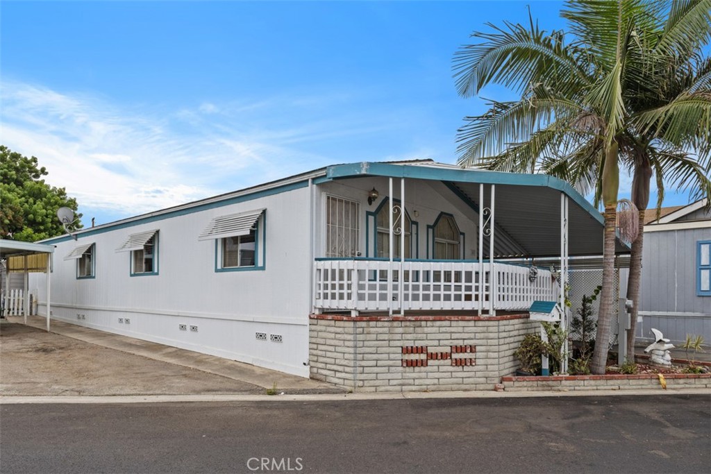 14352 Beach Boulevard 41