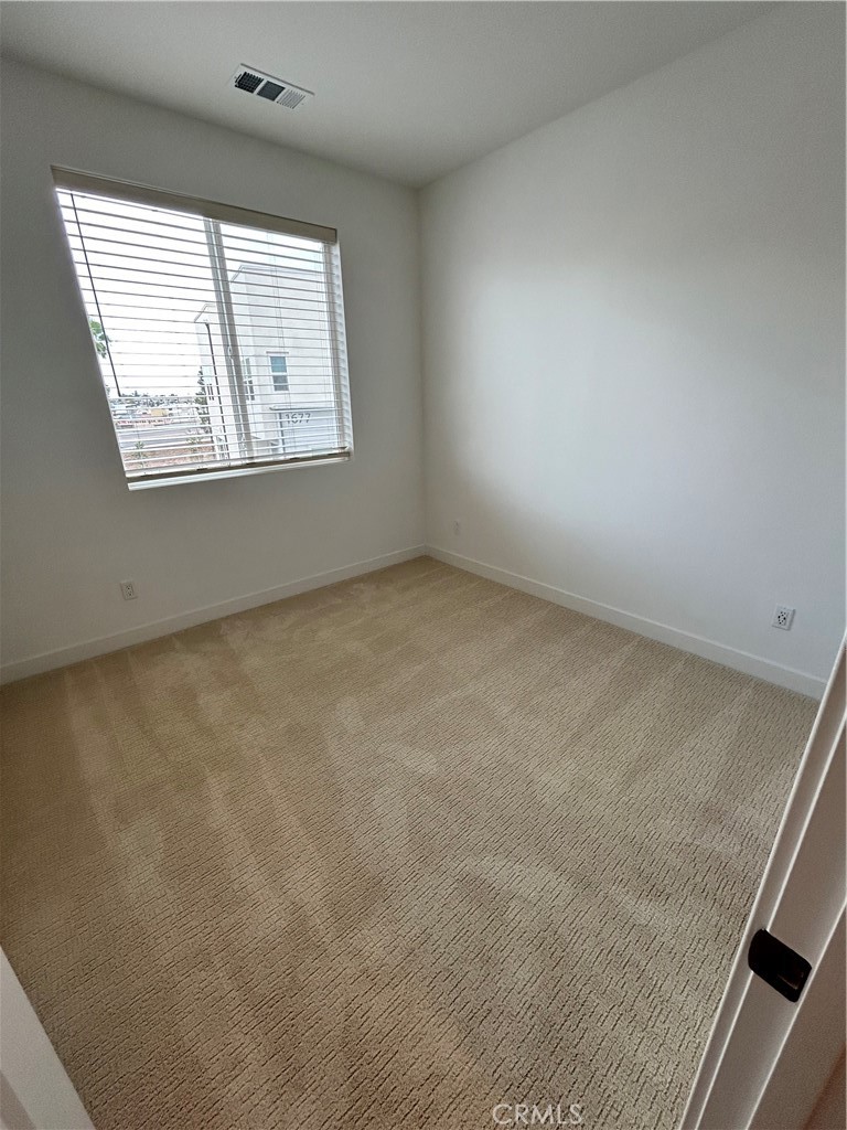 1669 W Lincoln Avenue 104