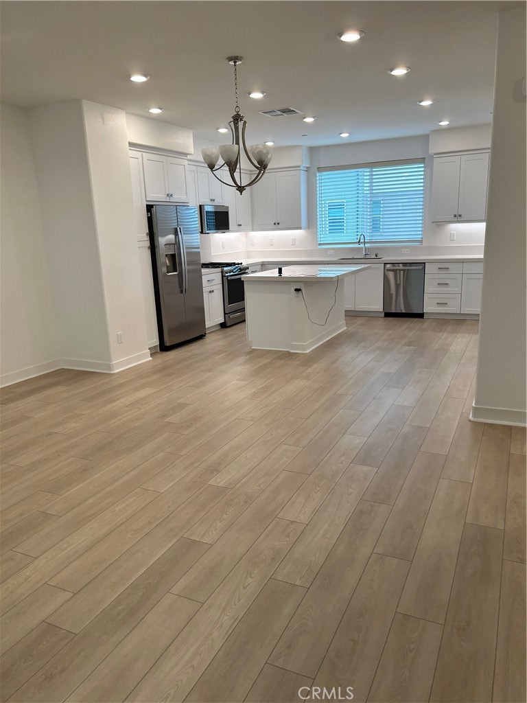 1669 W Lincoln Avenue 104