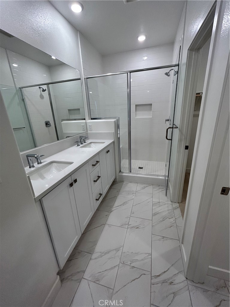 1669 W Lincoln Avenue 104