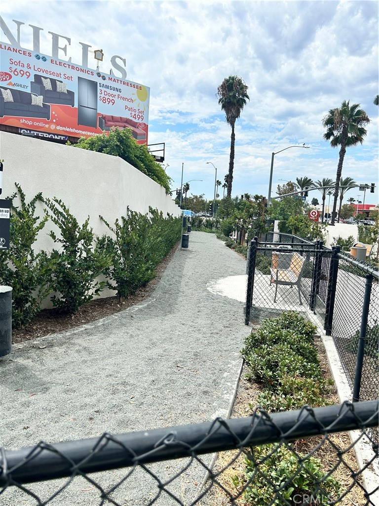 1669 W Lincoln Avenue 104