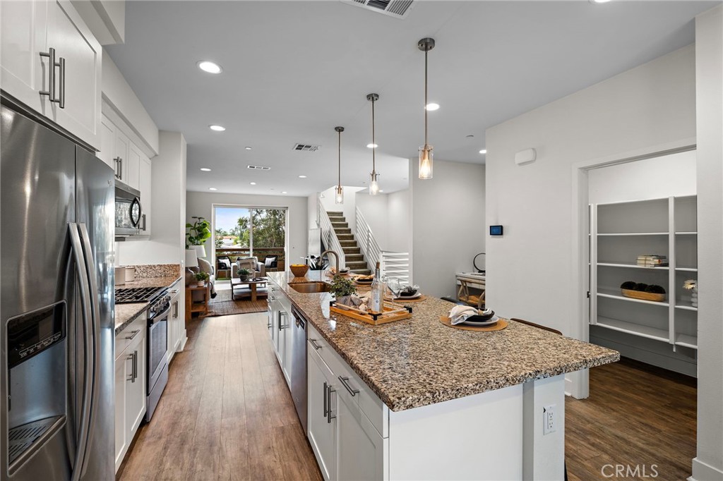 645 W 17th Street