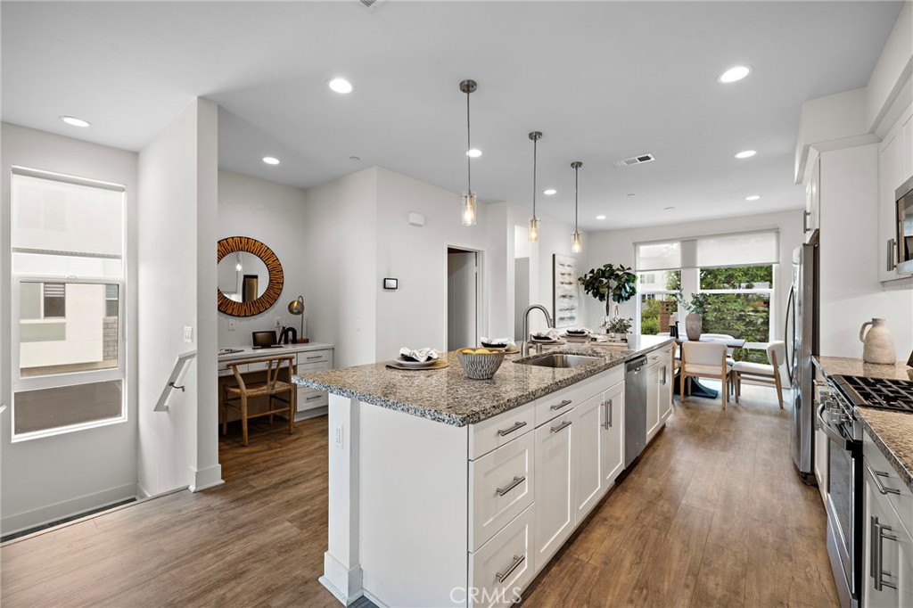 645 W 17th Street