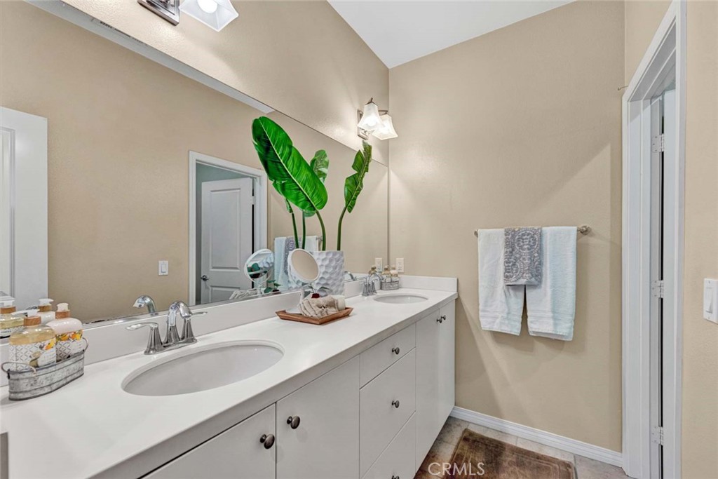 17537 Reflections Court