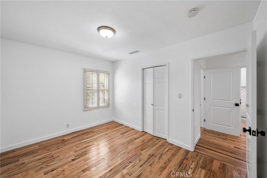 4425 Walnut Ave