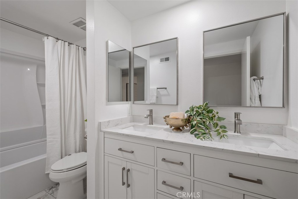 26856 La Sierra Drive