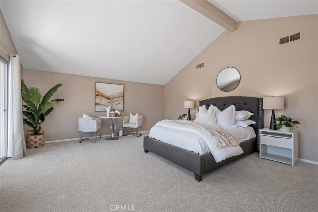 26856 La Sierra Drive