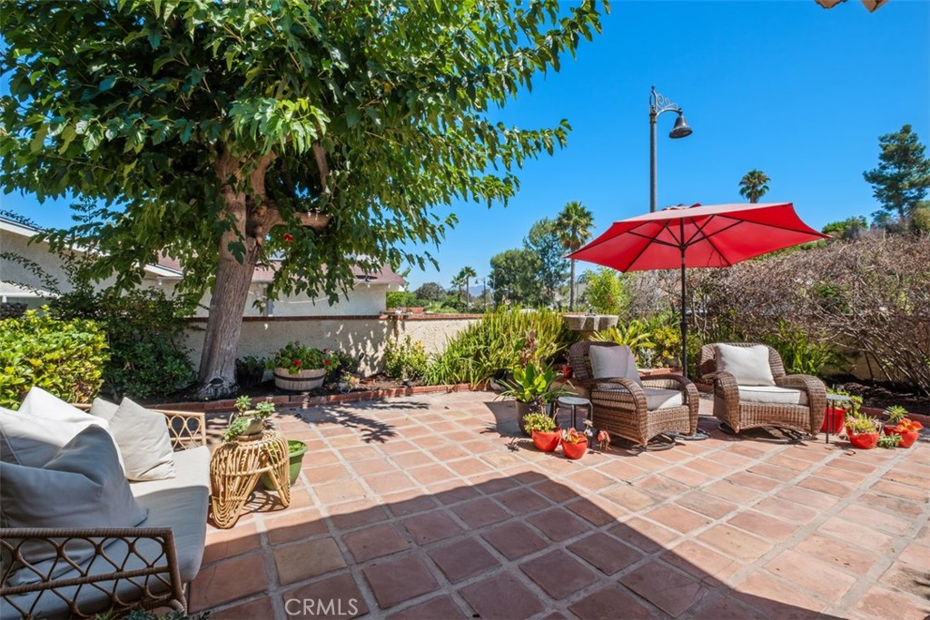 26856 La Sierra Drive