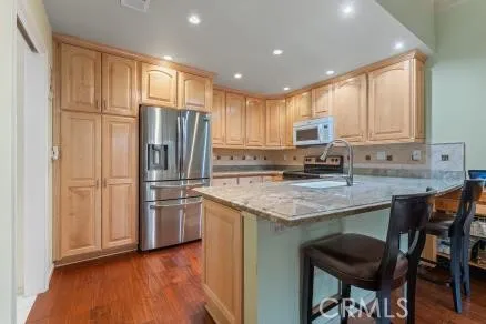 2904 W Avenue J4