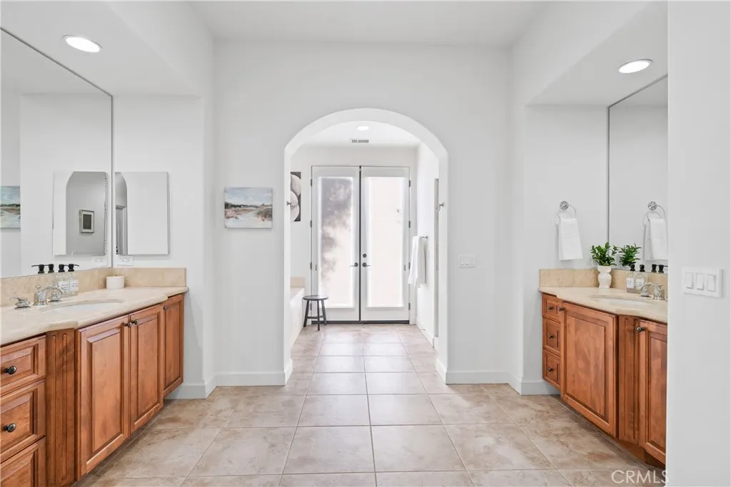 55215 Medallist Drive