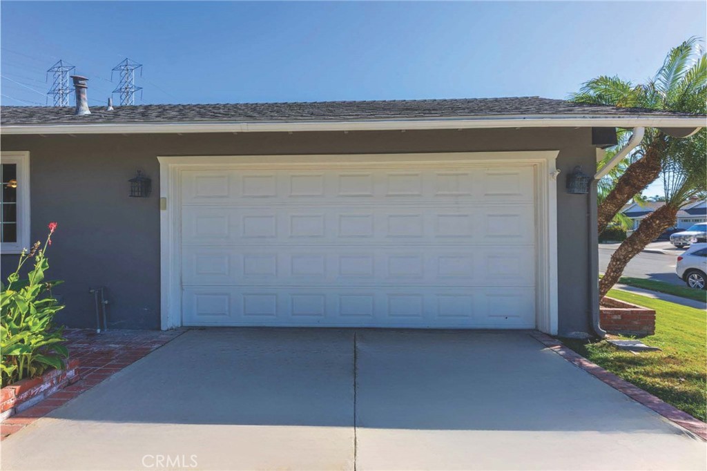 19922 Carmania Lane