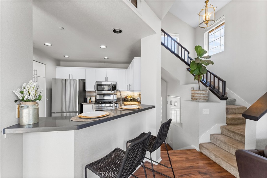 2925 Via Toscana 202