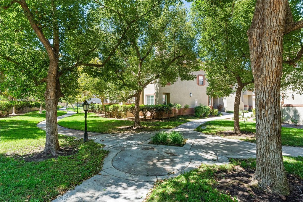 2925 Via Toscana 202