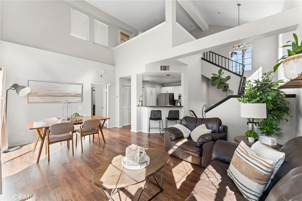 2925 Via Toscana 202