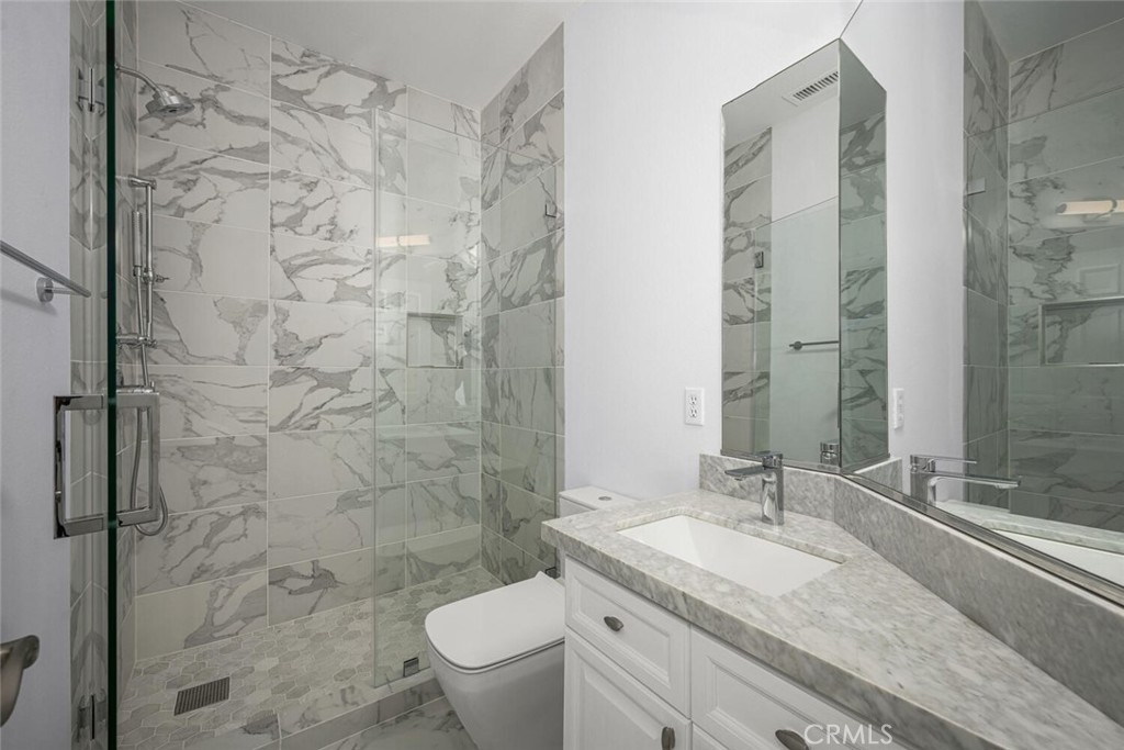 10770 Chestnut Street