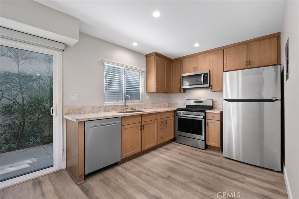 33602 Blue Lantern Street B