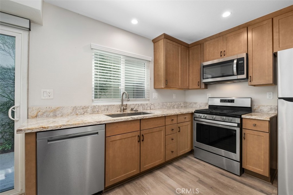 33602 Blue Lantern Street B